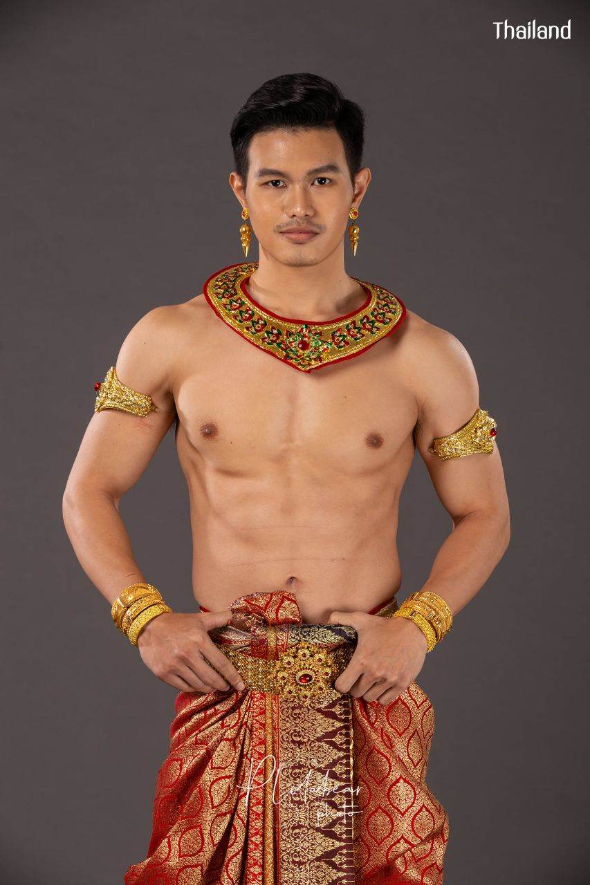 THAI GUY IN TRADITIONAL OUTFIT, and LOY KRATHONG FESTIVAL | THAILAND 🇹🇭