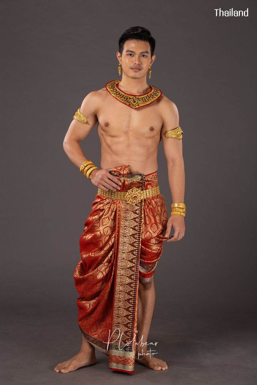 THAI GUY IN TRADITIONAL OUTFIT, and LOY KRATHONG FESTIVAL | THAILAND 🇹🇭
