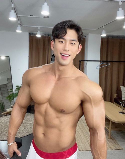 ถอดโชว์เรือนร่าง 2758