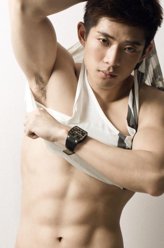 ถอดโชว์เรือนร่าง 2764