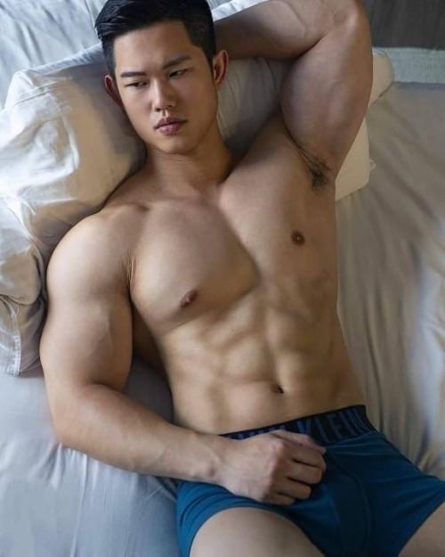 ถอดโชว์เรือนร่าง 2765