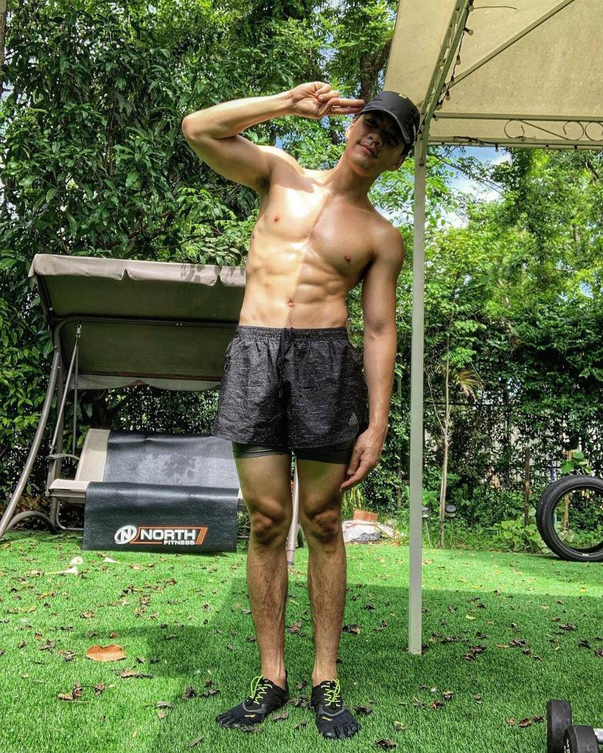 พี่นิวขาวน่าเลีย