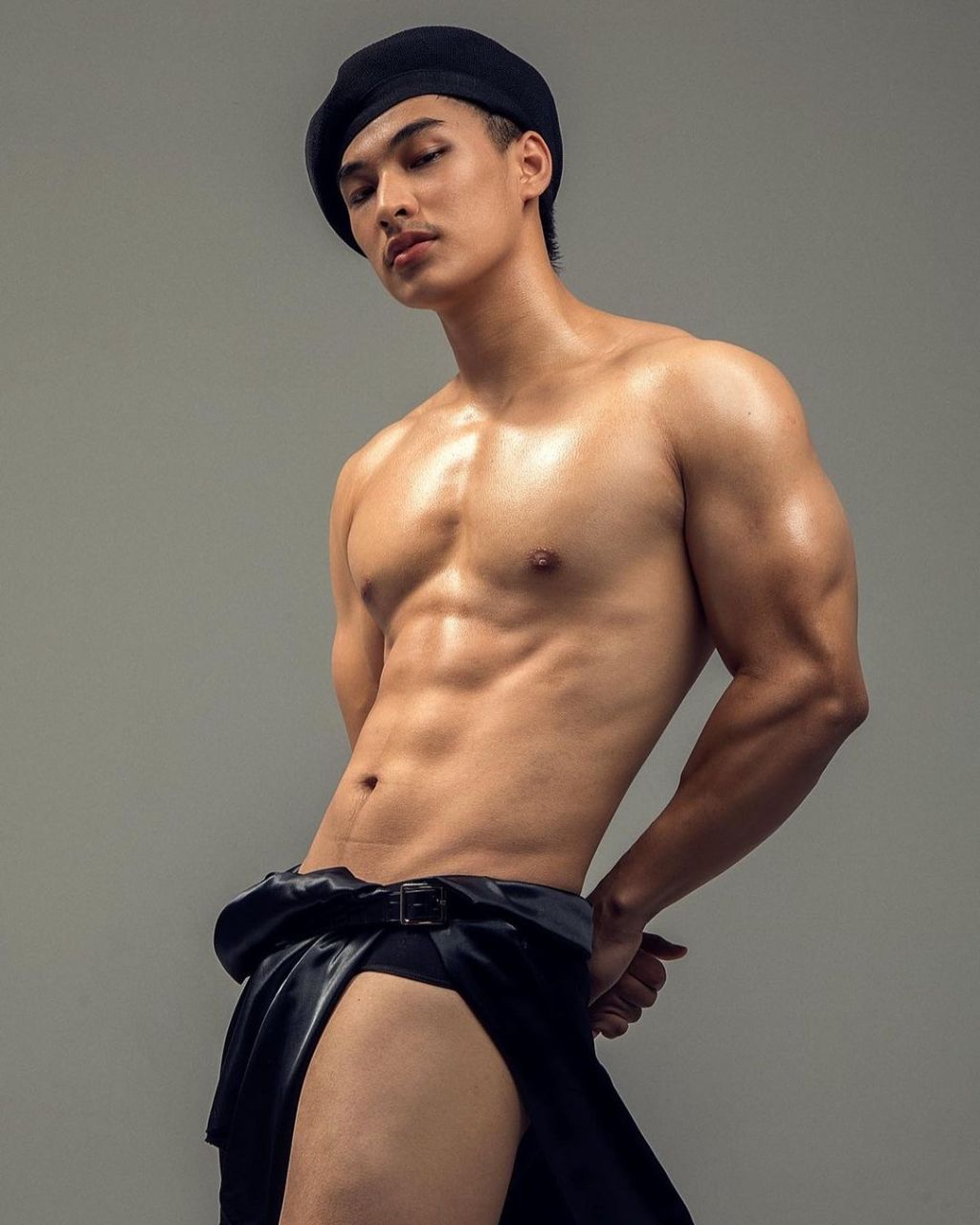 Myo Htut NaingMister Global Myanmar 2021