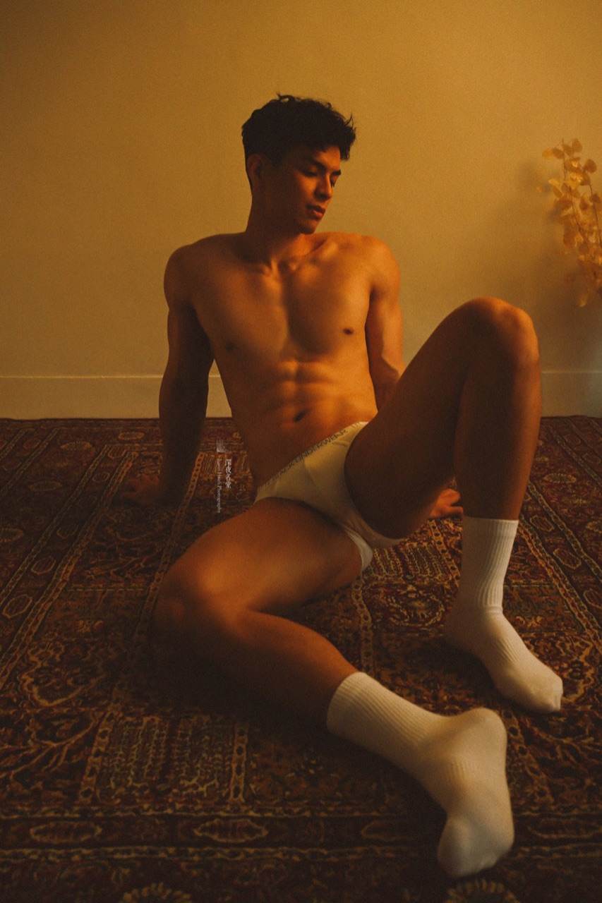 Hot men in underwear 659