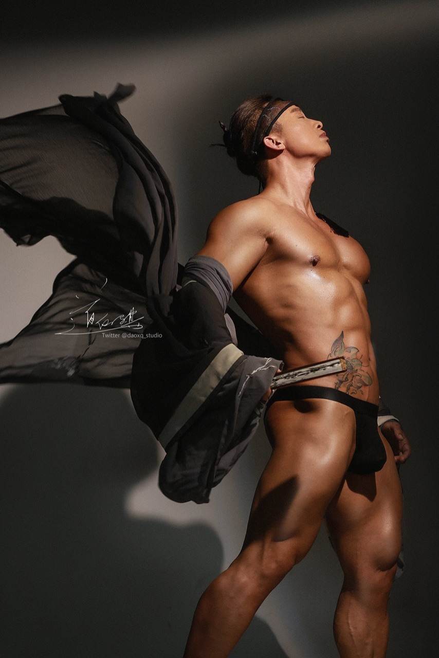 Hot men in underwear 660