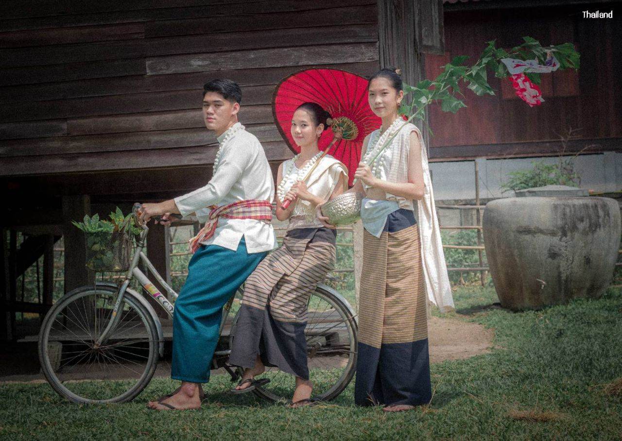 Pi Mai Muang: Lanna-style Songkran Festival | THAILAND 🇹🇭