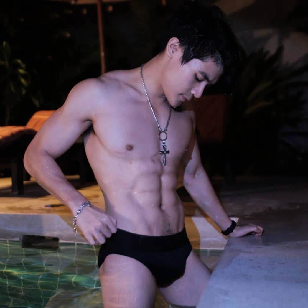อย่าเยอะมาเจอกันเลย
