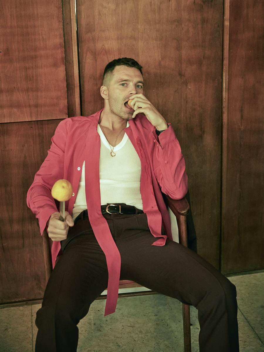 Sebastian Stan @ L&rsquo;Officiel Hommes usa Spring 2022