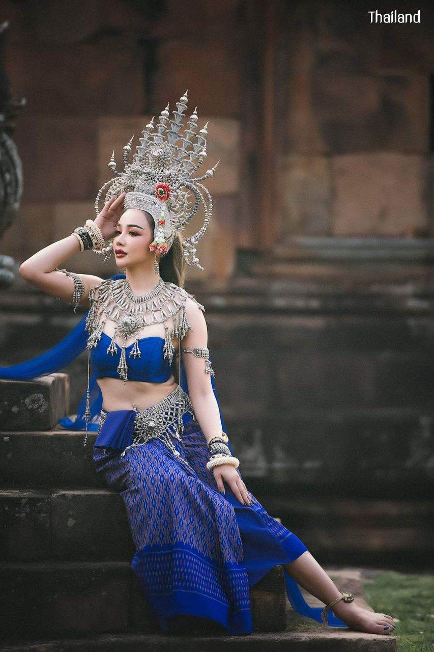 Thai Apsara at Phanom Rung Stone Castle | THAILAND 🇹🇭