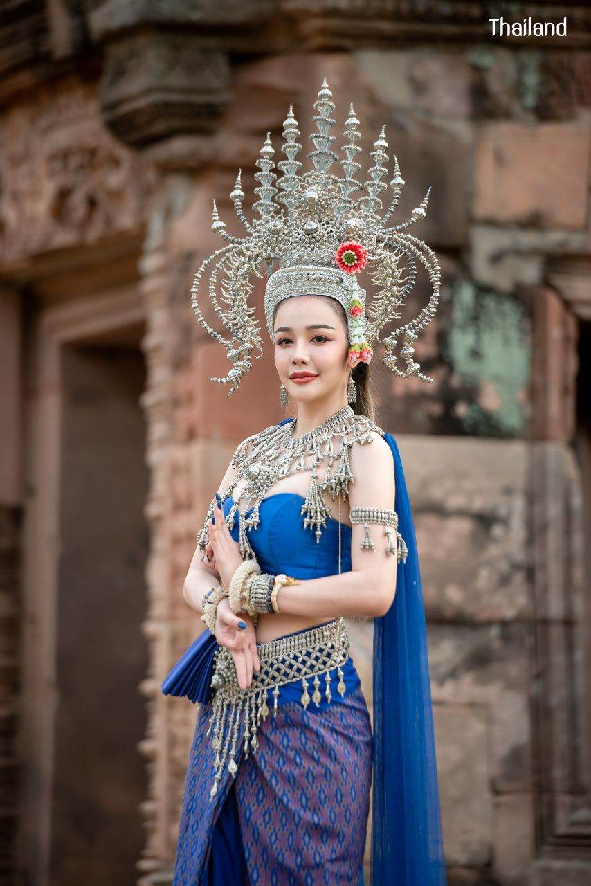 Thai Apsara at Phanom Rung Stone Castle | THAILAND 🇹🇭