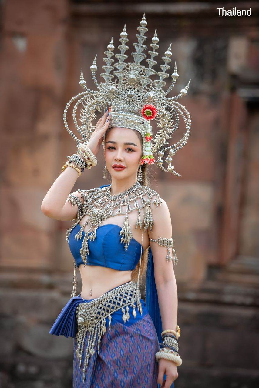 Thai Apsara at Phanom Rung Stone Castle | THAILAND 🇹🇭