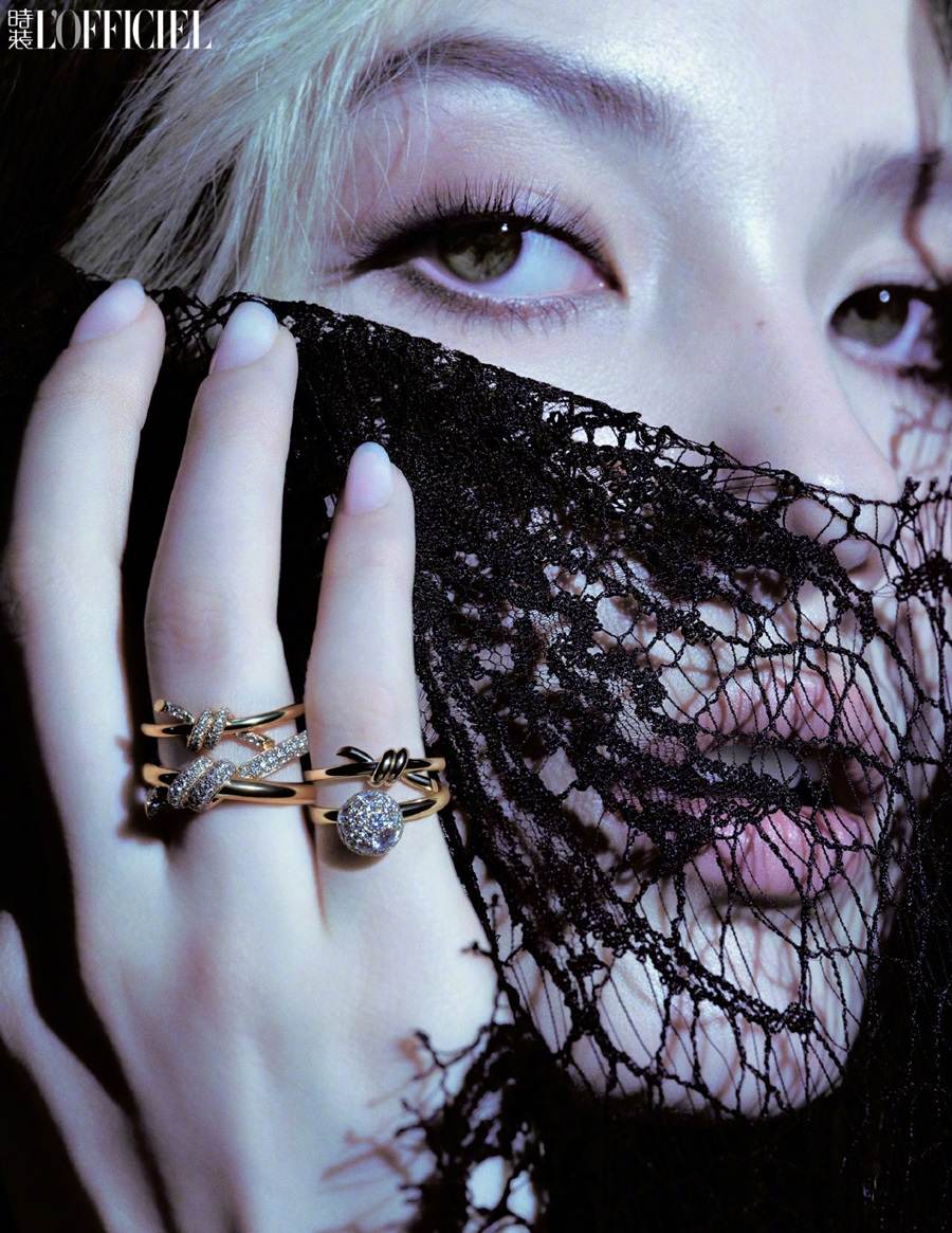Eileen Gu @ L&rsquo;Officiel China April 2022