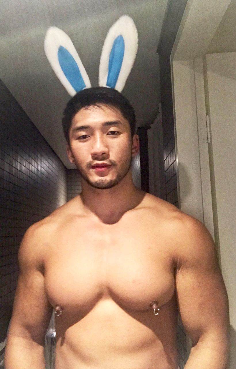 เกาหลีล่ำ ESCORTKOR' เสียวๆ