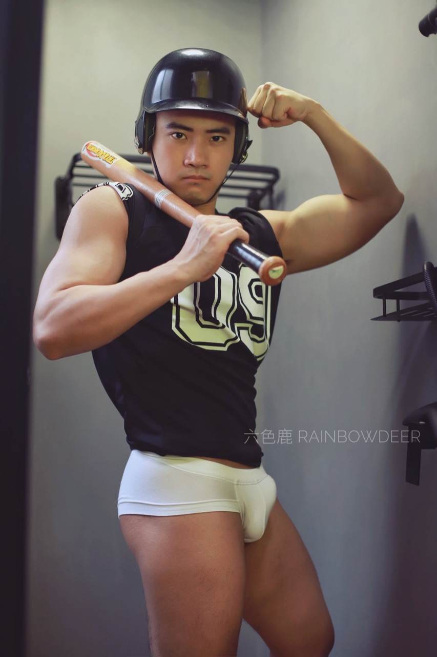 Hot men in underwear 666