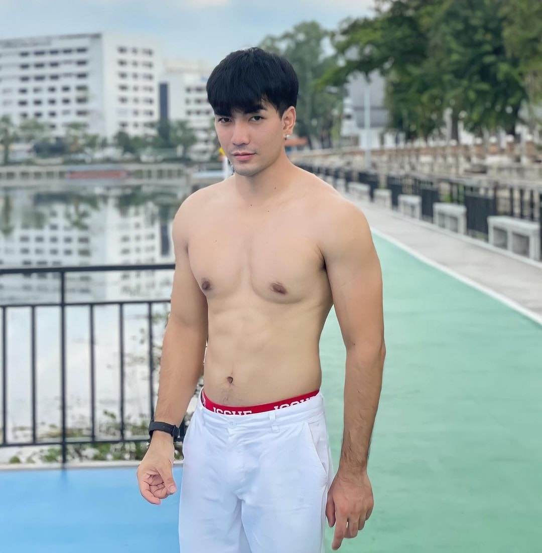 เฟียสกับเพื่อน