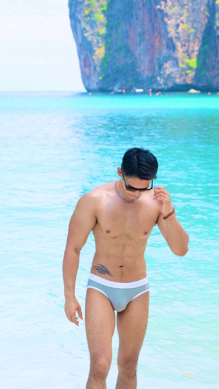 หนุ่มหล่อกระดอไม่เคยแห้ง7