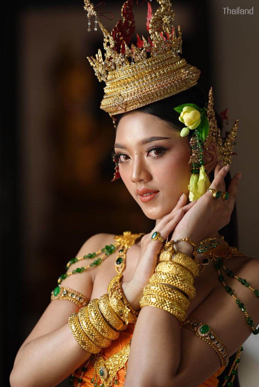 Nang Songkran 2022: Kirinee Devi or Kankinee Devi 💦 | THAILAND 🇹🇭