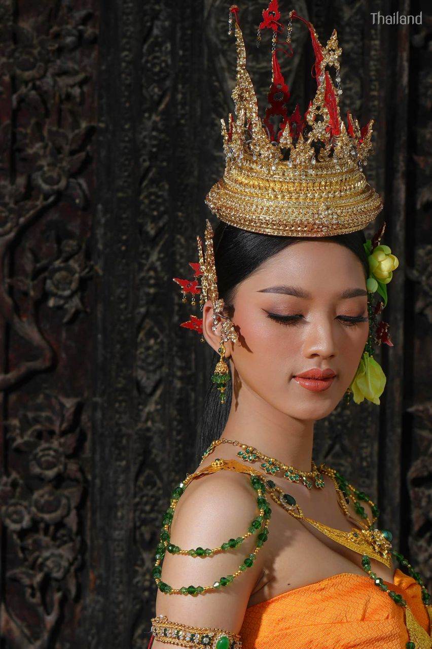 Nang Songkran 2022: Kirinee Devi or Kankinee Devi 💦 | THAILAND 🇹🇭