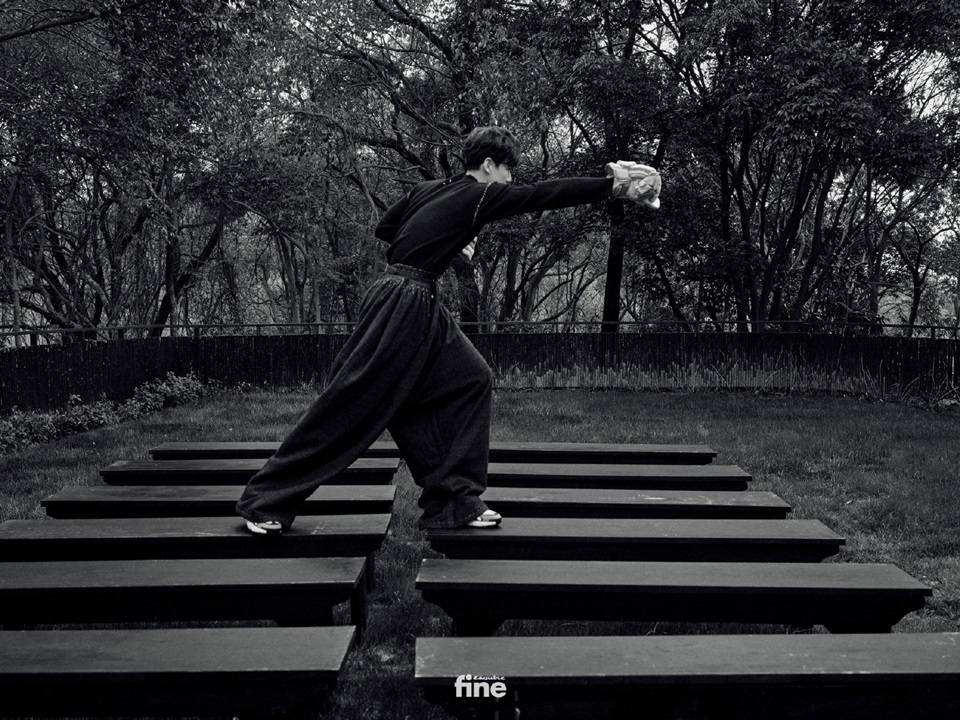 Bai Jingting @ Esquire Fine China April 2022
