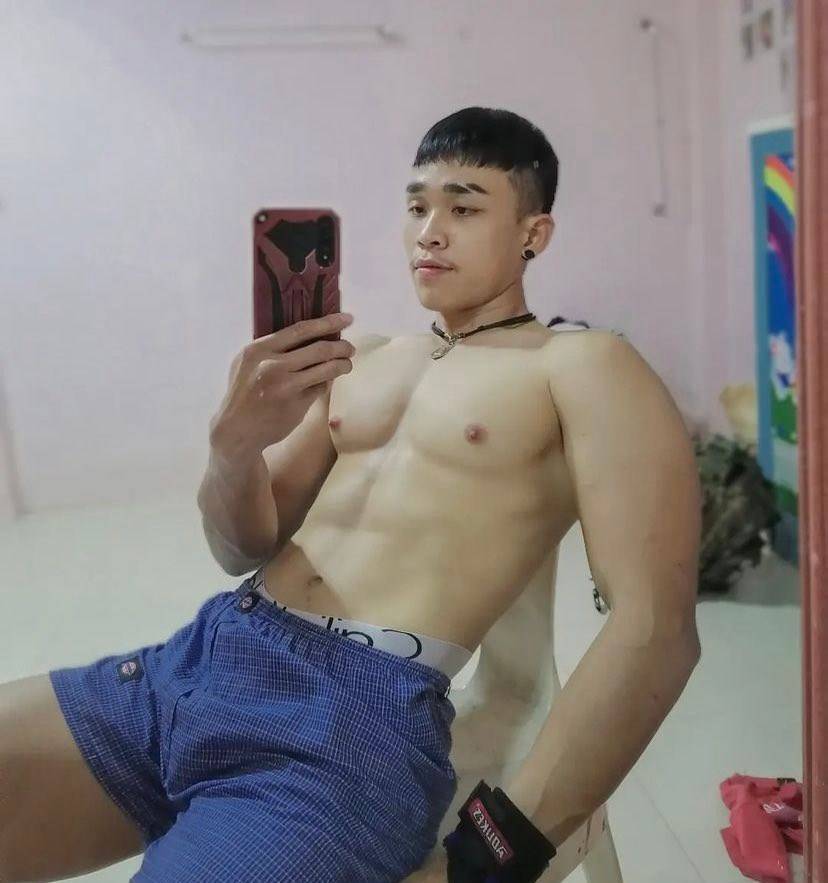 ถอดโชว์เรือนร่าง 2769