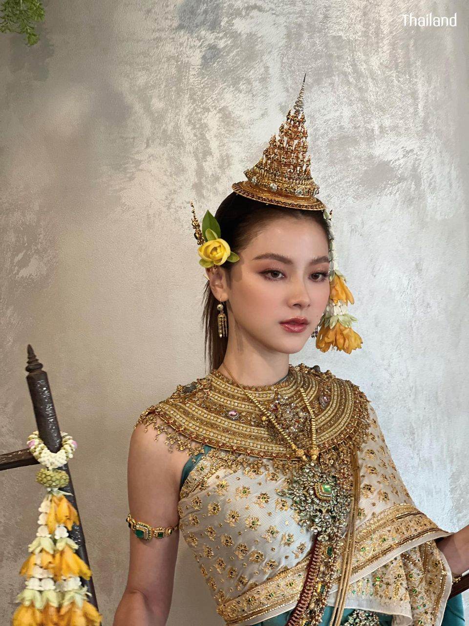 Nang Songkran 2022: Kirinee Devi or Kankinee Devi by "Baifern - Pimchanok" | THAILAND 🇹🇭