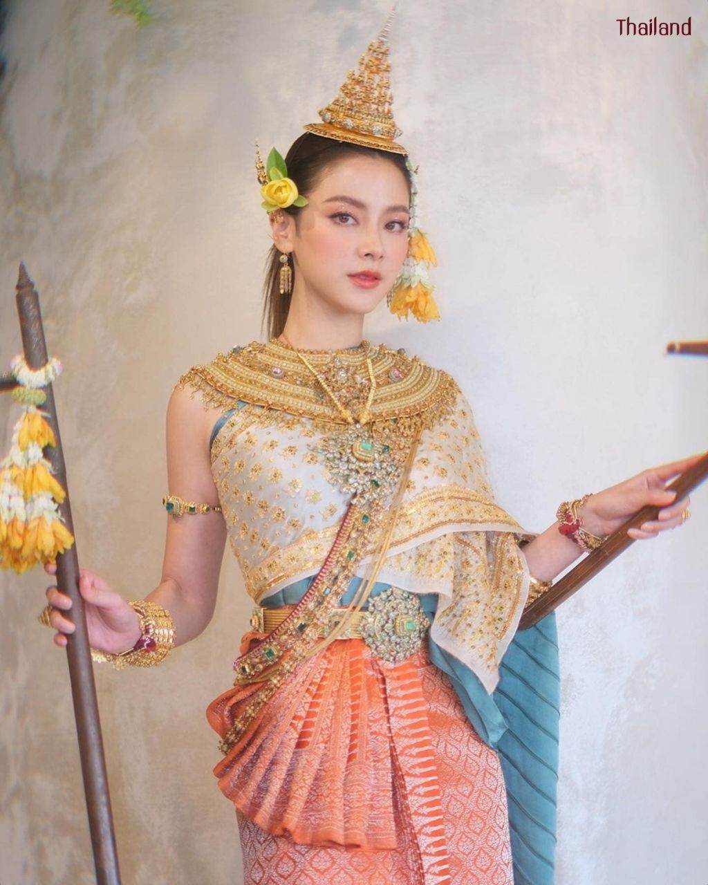Nang Songkran 2022: Kirinee Devi or Kankinee Devi by "Baifern - Pimchanok" | THAILAND 🇹🇭
