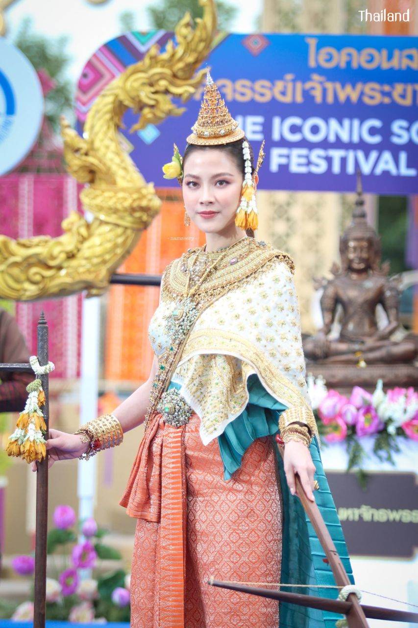 Nang Songkran 2022: Kirinee Devi or Kankinee Devi by "Baifern - Pimchanok" | THAILAND 🇹🇭