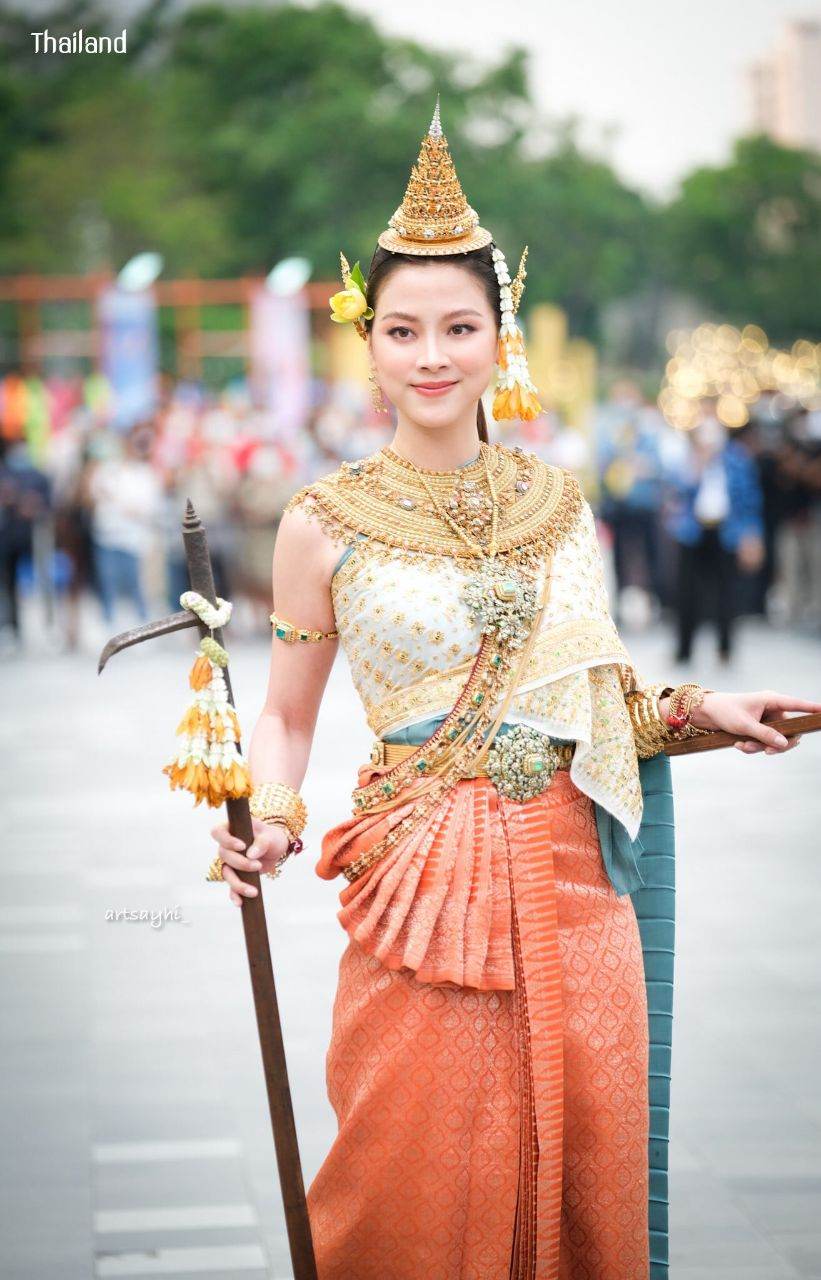 Nang Songkran 2022: Kirinee Devi or Kankinee Devi by "Baifern - Pimchanok" | THAILAND 🇹🇭