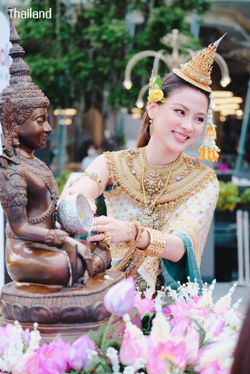 Nang Songkran 2022: Kirinee Devi or Kankinee Devi by "Baifern - Pimchanok" | THAILAND 🇹🇭