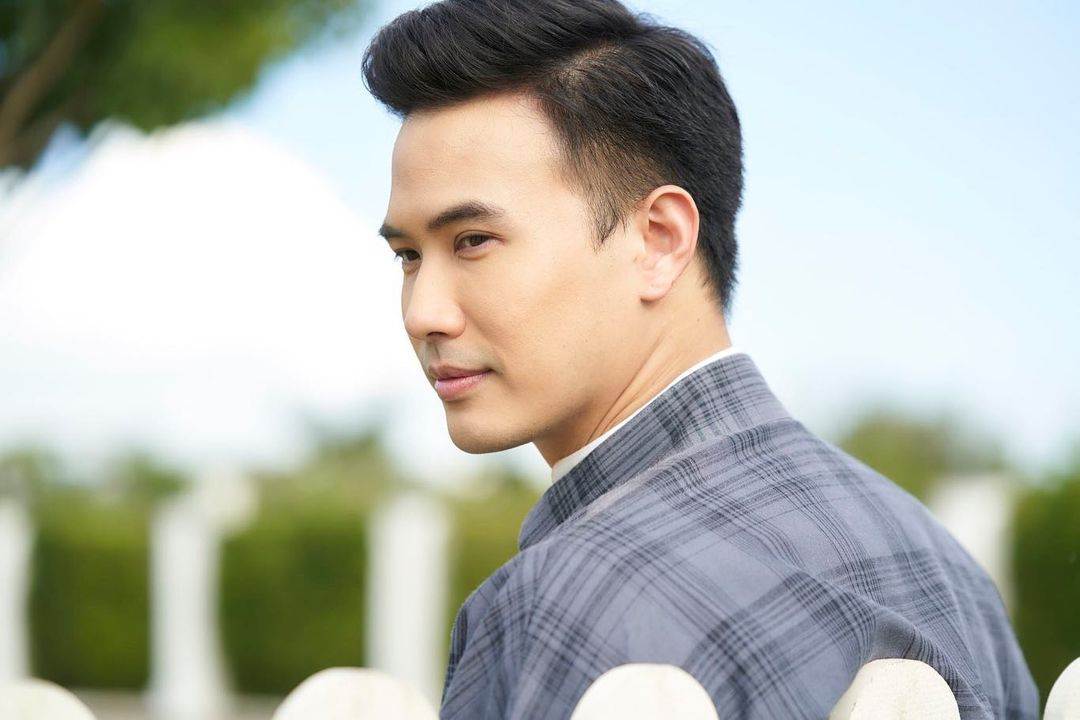 ผัวหล่อชวนฝัน