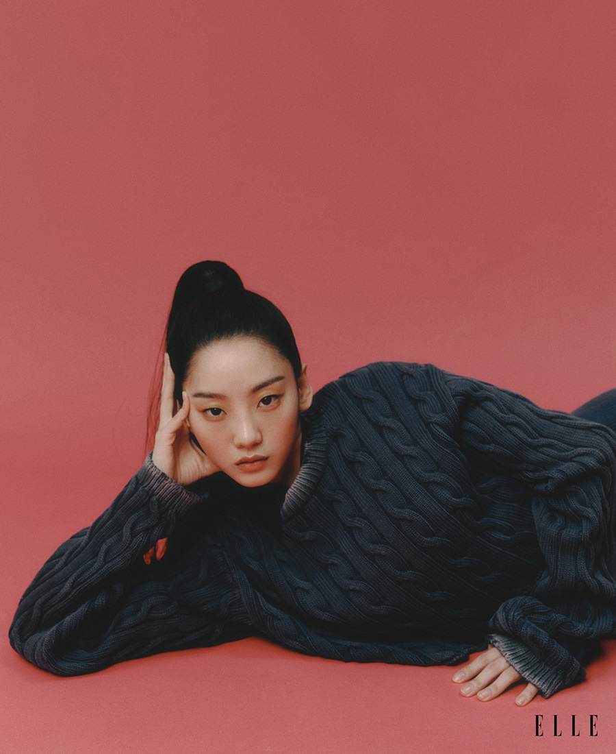 Cho Yi Hyun @ ELLE Singapore April 2022