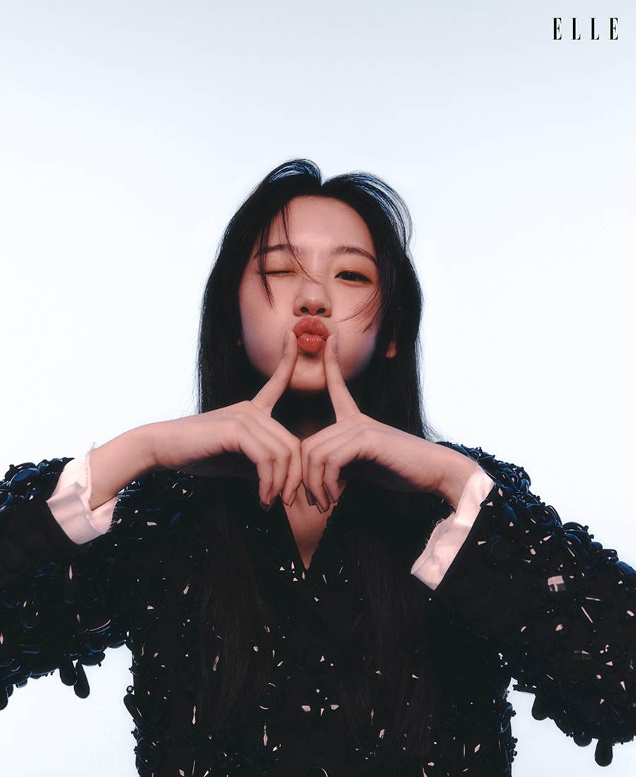 Cho Yi Hyun @ ELLE Singapore April 2022