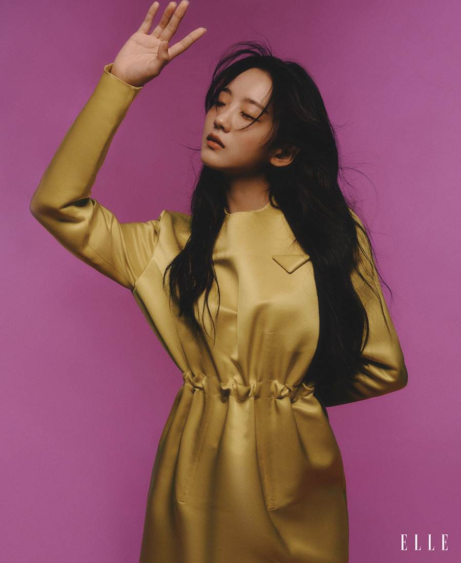 Cho Yi Hyun @ ELLE Singapore April 2022