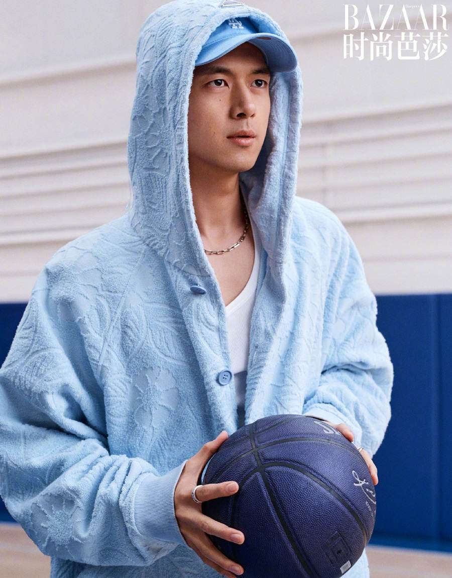 Li Xian @ Harper&rsquo;s Bazaar China May 2022