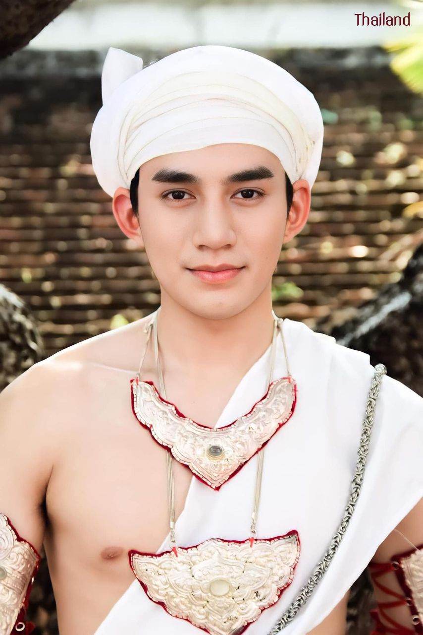 "Salung Luang Angels" in Songkran Festival of Lampang Province | THAILAND 🇹🇭