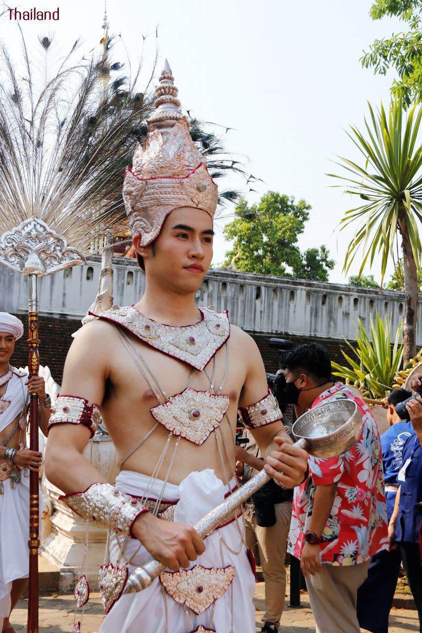 "Salung Luang Angels" in Songkran Festival of Lampang Province | THAILAND 🇹🇭