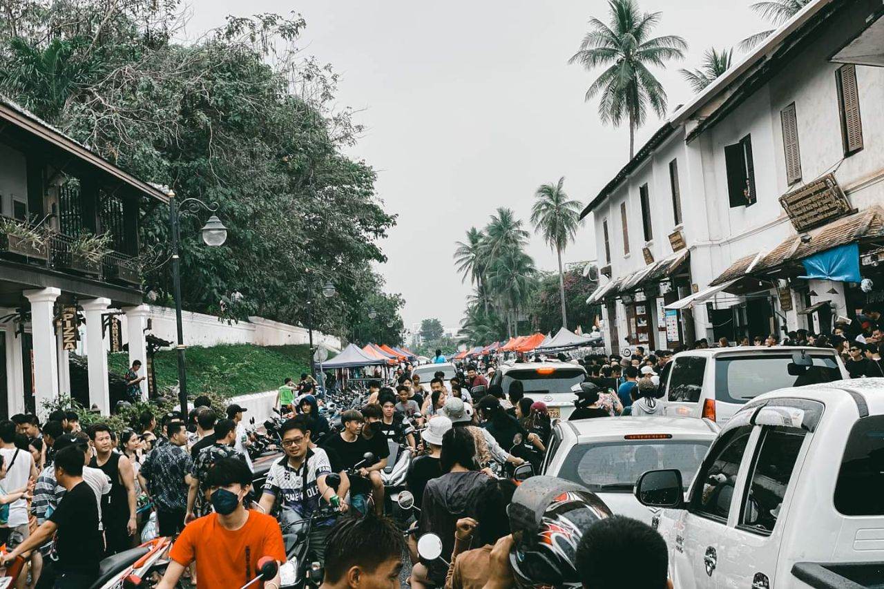 Pi mai in Laos : ภาพบรรยากาศงานฉลองเดือน 5 หลวงพระบาง เมืองมรดกโลก 14/42022