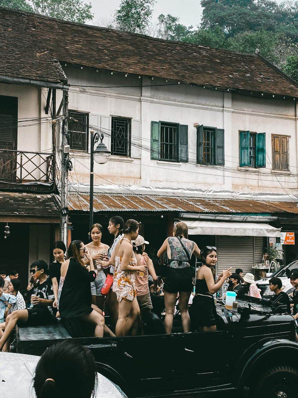 Pi mai in Laos : ภาพบรรยากาศงานฉลองเดือน 5 หลวงพระบาง เมืองมรดกโลก 14/42022