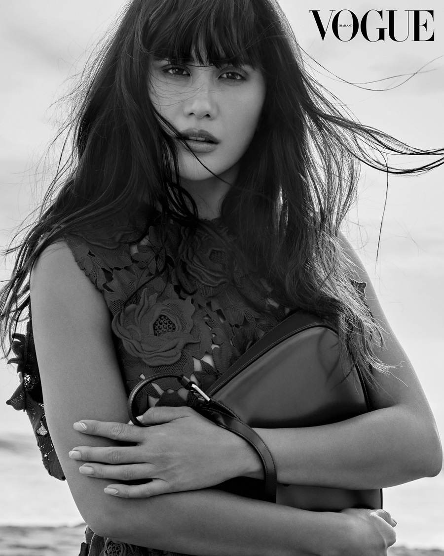 ปู-ไปรยา @ VOGUE Thailand April 2022