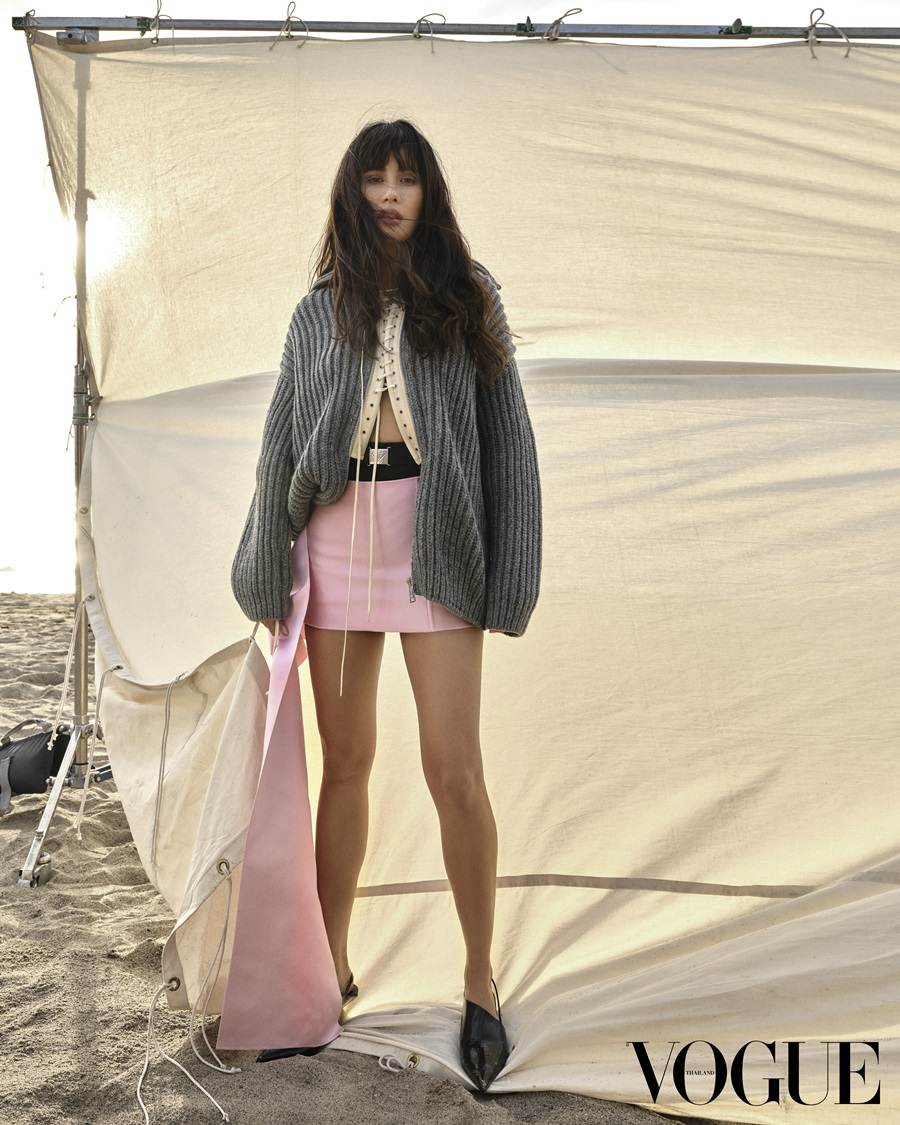 ปู-ไปรยา @ VOGUE Thailand April 2022