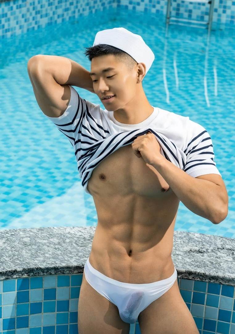 หนุ่มหล่อขึ้นปก 1098.1