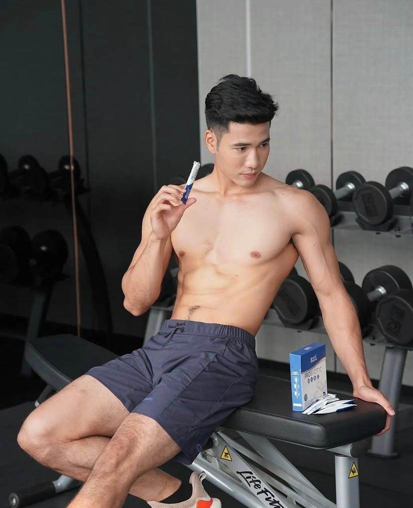 หล่อบ้างน่ารักบ้าง ๘๑