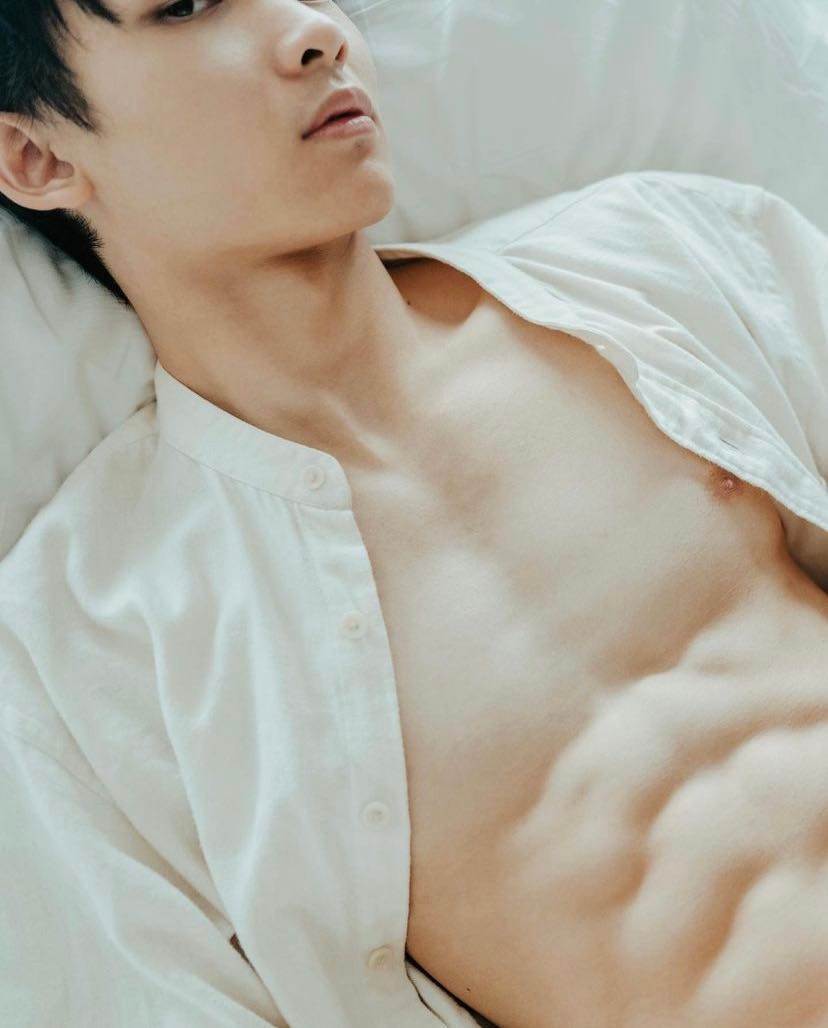 หล่อบ้างน่ารักบ้าง ๘๑