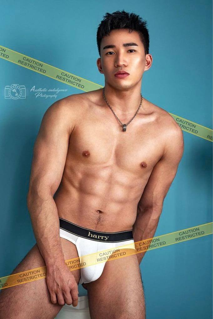 หล่อบ้างน่ารักบ้าง ๘๑