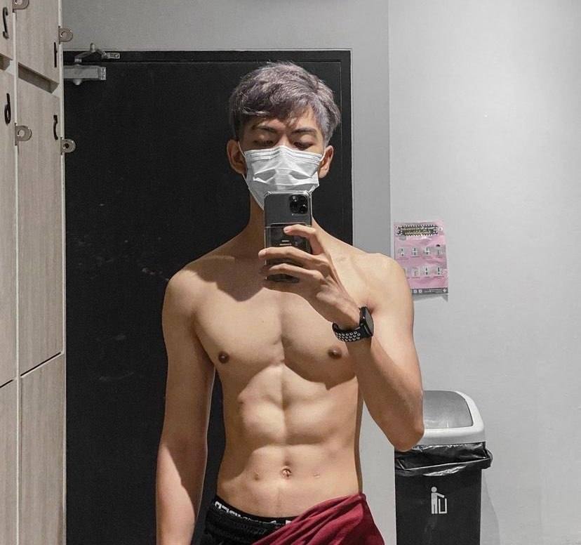 หล่อบ้างน่ารักบ้าง ๘๑