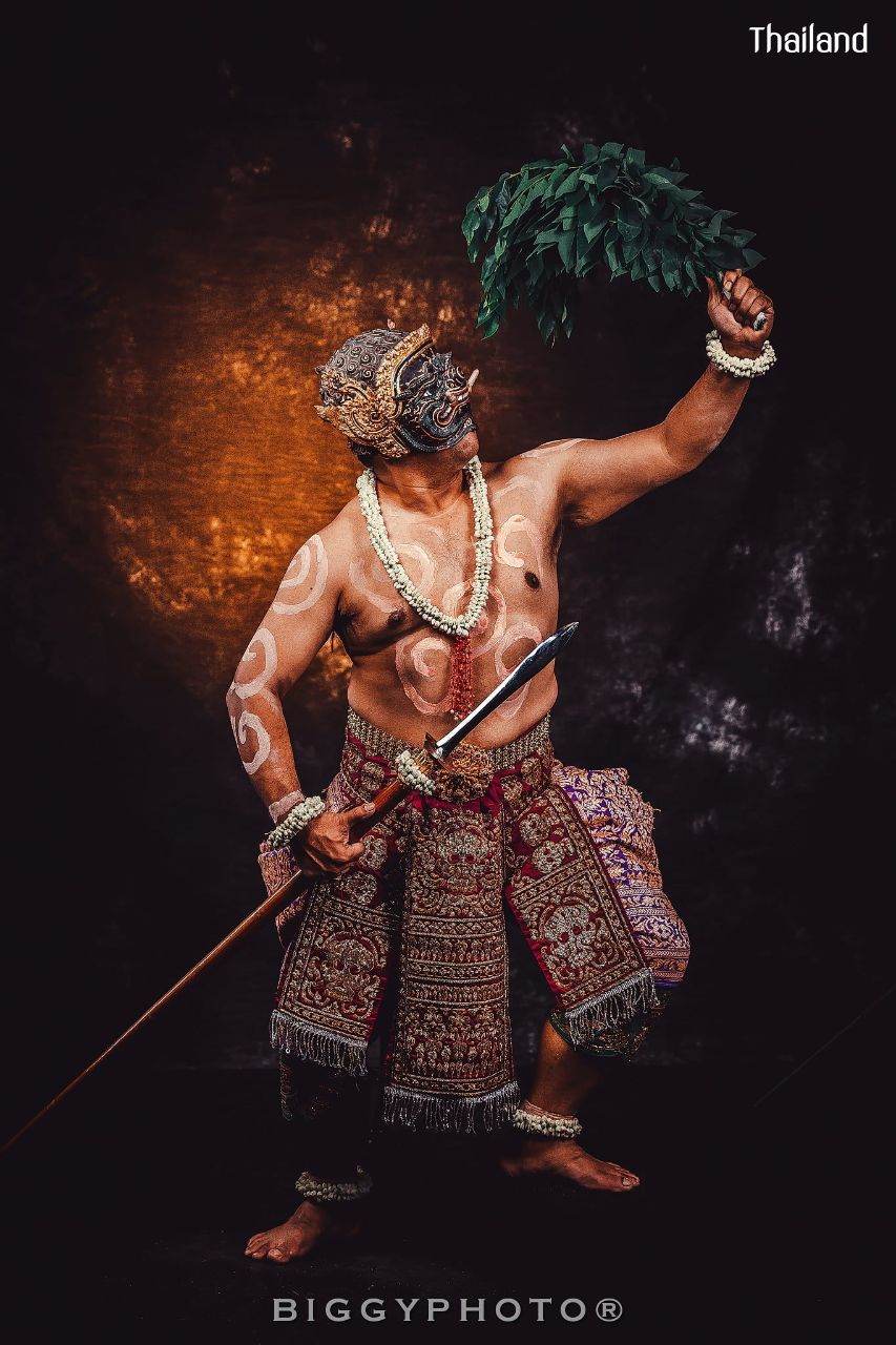 PHRA-PIRAB (PHAPILAB) DANCE AND MUSIC DEITY IN MASK | THAILAND 🇹🇭