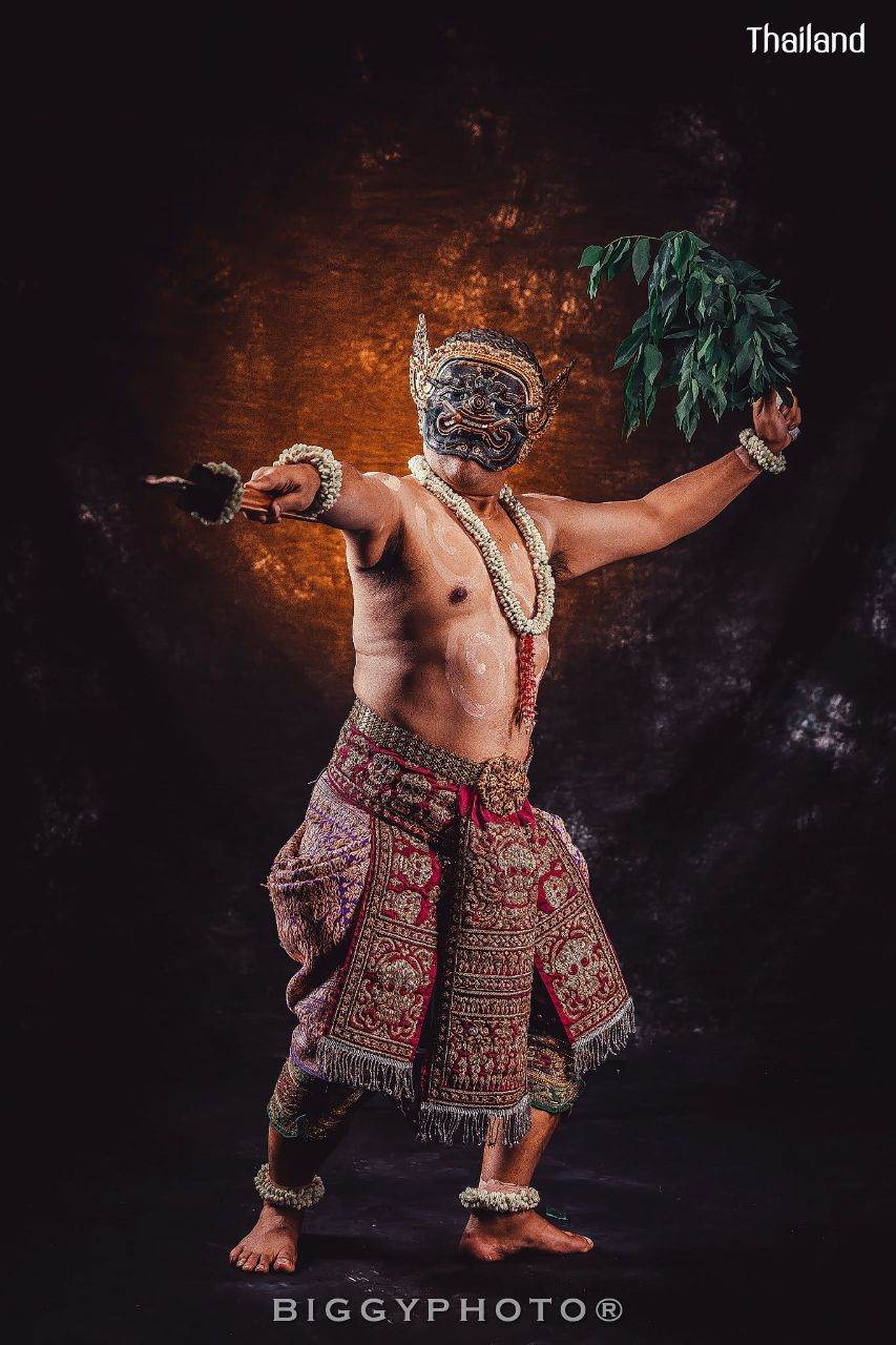 PHRA-PIRAB (PHAPILAB) DANCE AND MUSIC DEITY IN MASK | THAILAND 🇹🇭