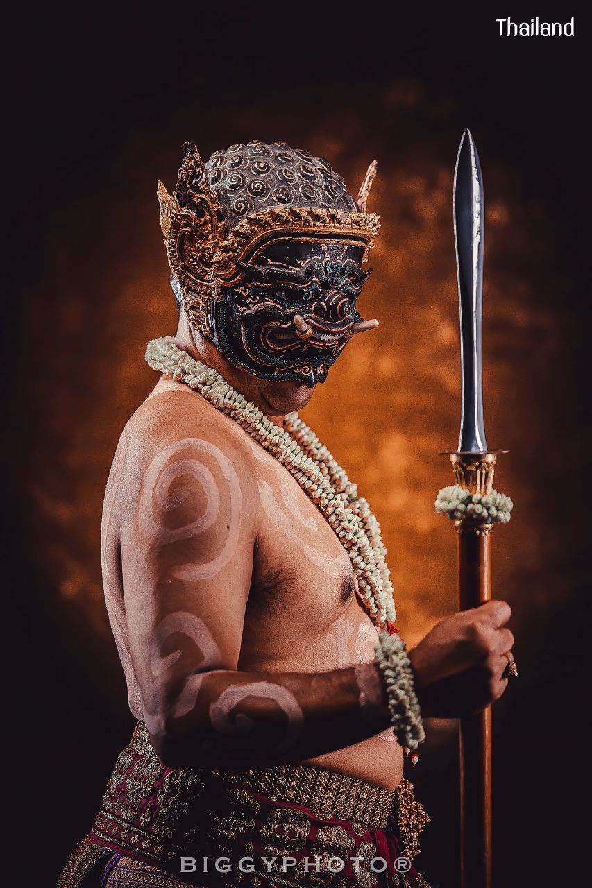 PHRA-PIRAB (PHAPILAB) DANCE AND MUSIC DEITY IN MASK | THAILAND 🇹🇭