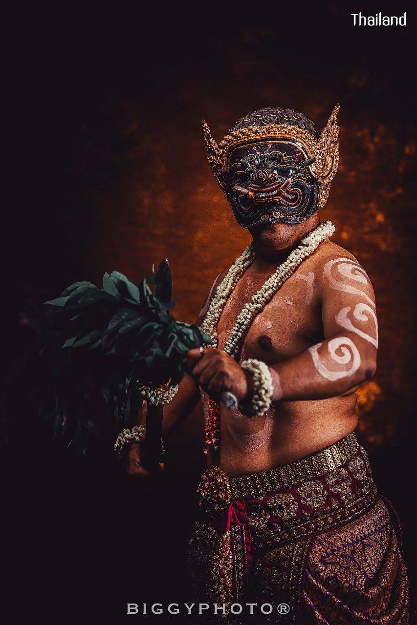 PHRA-PIRAB (PHAPILAB) DANCE AND MUSIC DEITY IN MASK | THAILAND 🇹🇭