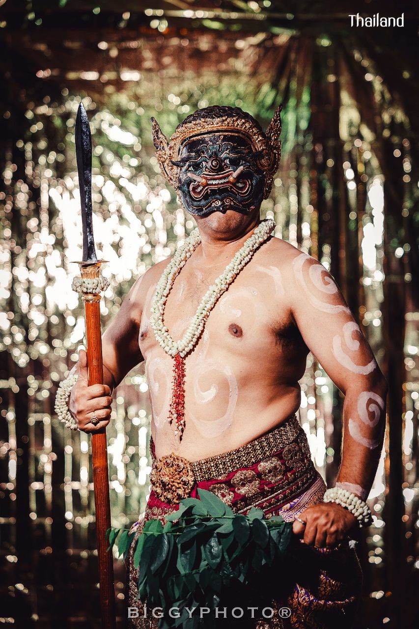 PHRA-PIRAB (PHAPILAB) DANCE AND MUSIC DEITY IN MASK | THAILAND 🇹🇭